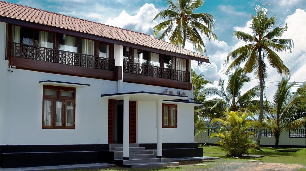 Acquabey Surf Villa Matara Buitenkant foto