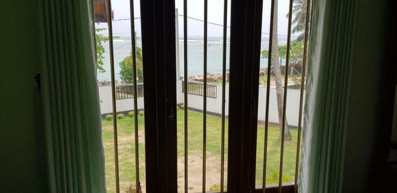 Acquabey Surf Villa Matara Buitenkant foto